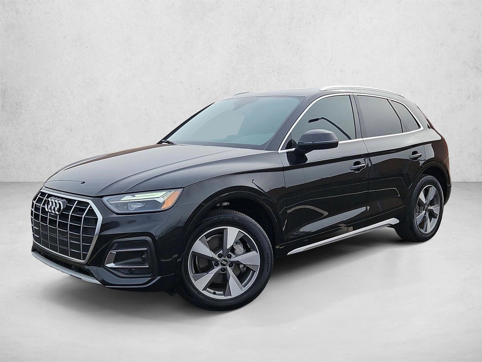 Thumbnail: 2022 Audi Q5 - 1