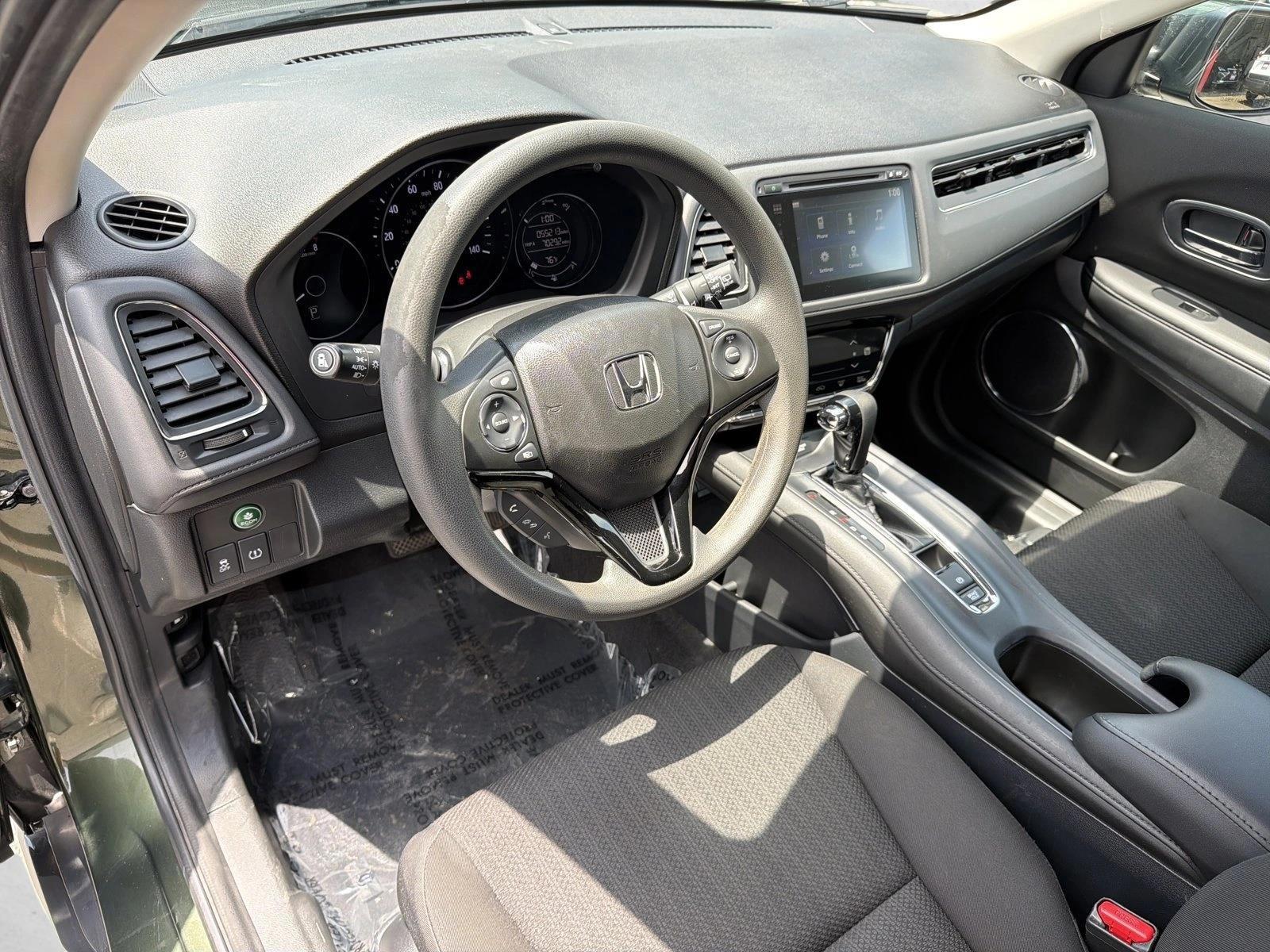 Thumbnail: 2018 Honda HR-V - 3