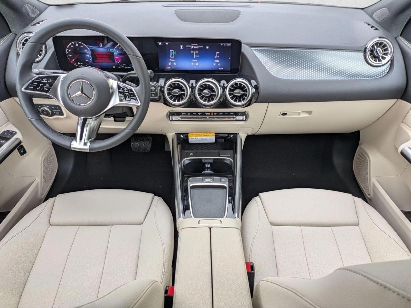 Thumbnail: 2026 Mercedes-Benz GLA - 4