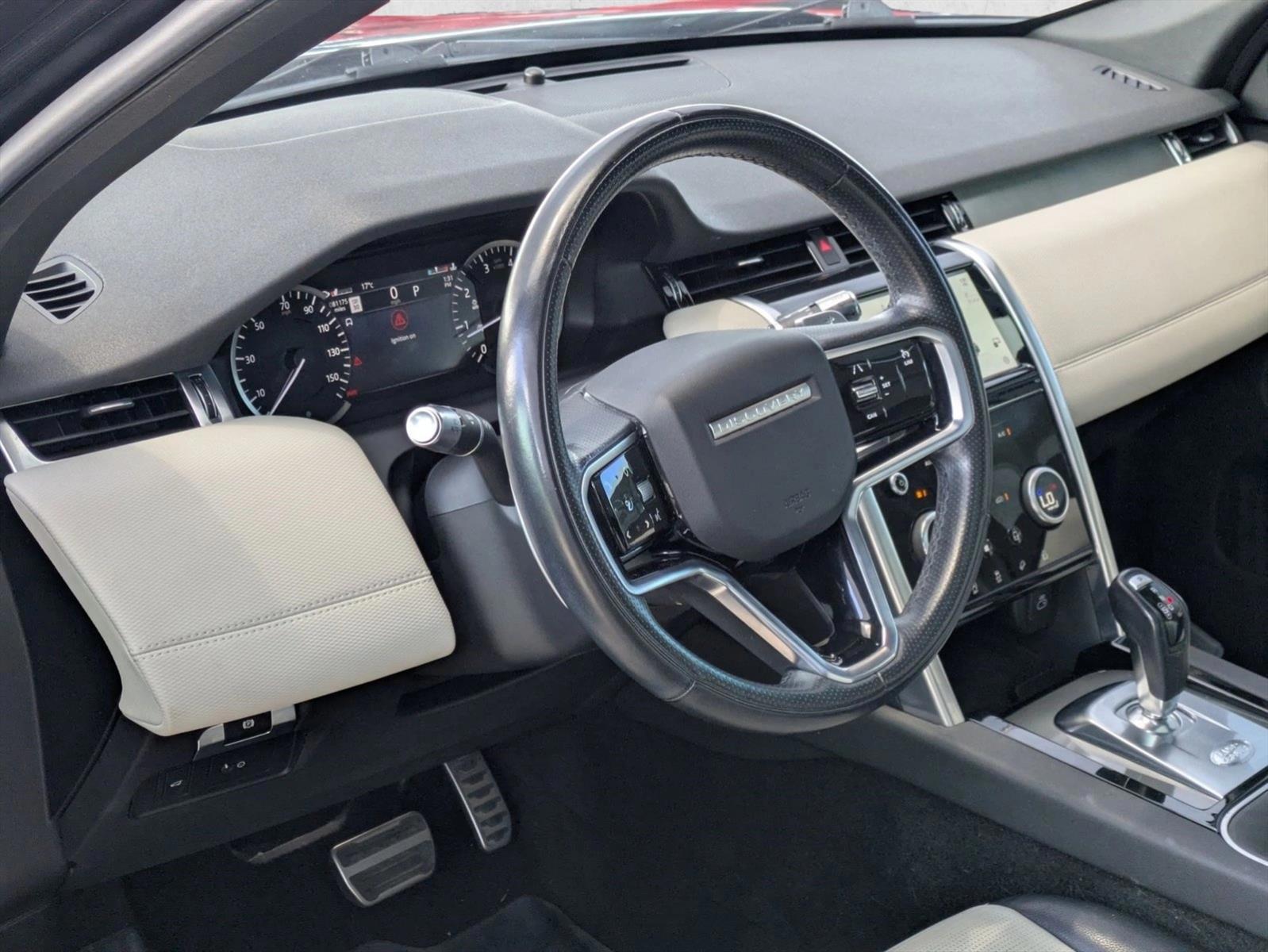 Thumbnail: 2021 Land Rover Discovery Sport - 3