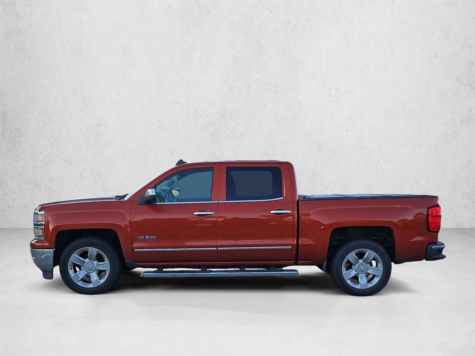 Thumbnail: 2015 Chevrolet Silverado 1500 - 2