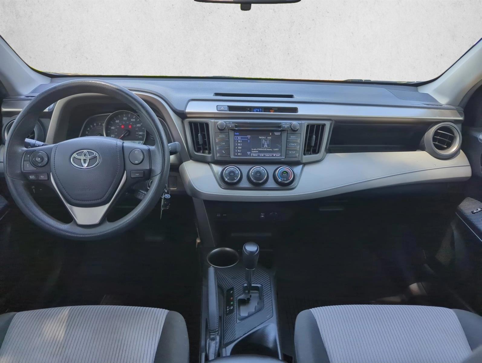 Thumbnail: 2014 Toyota RAV4 - 2