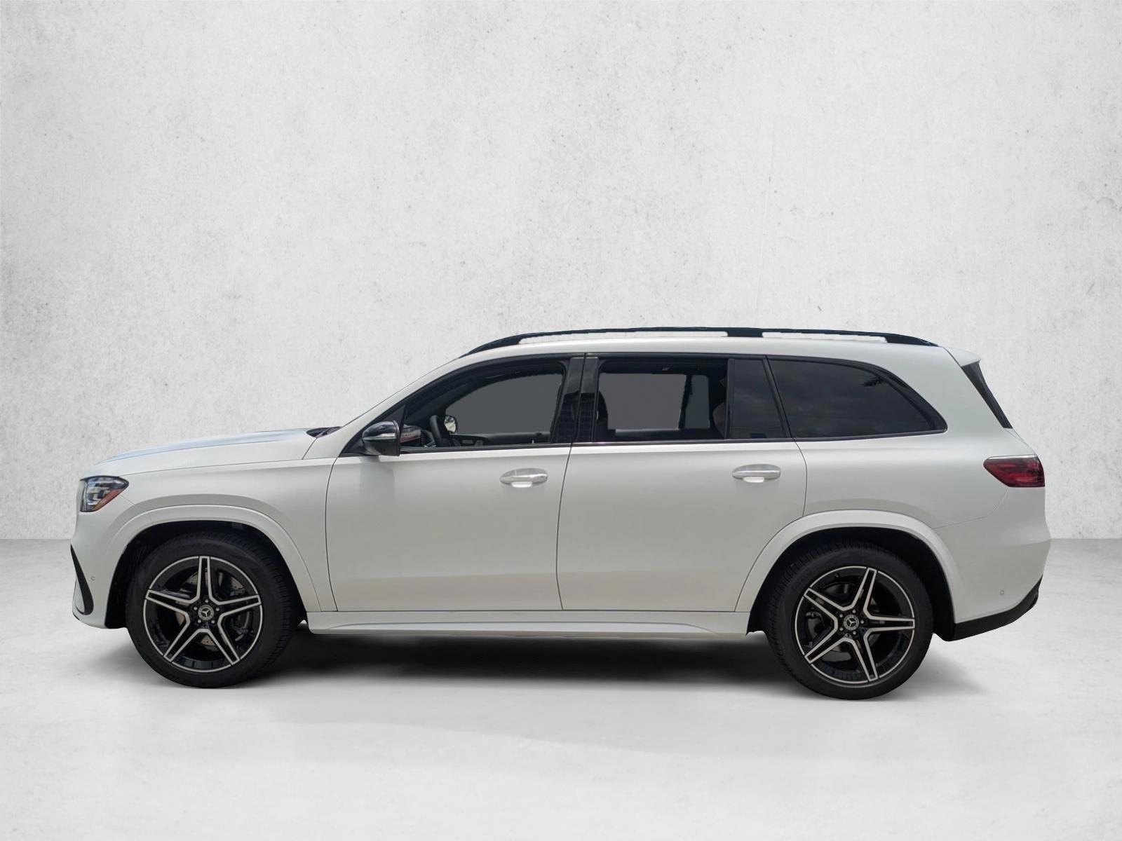Thumbnail: 2026 Mercedes-Benz GLS - 2