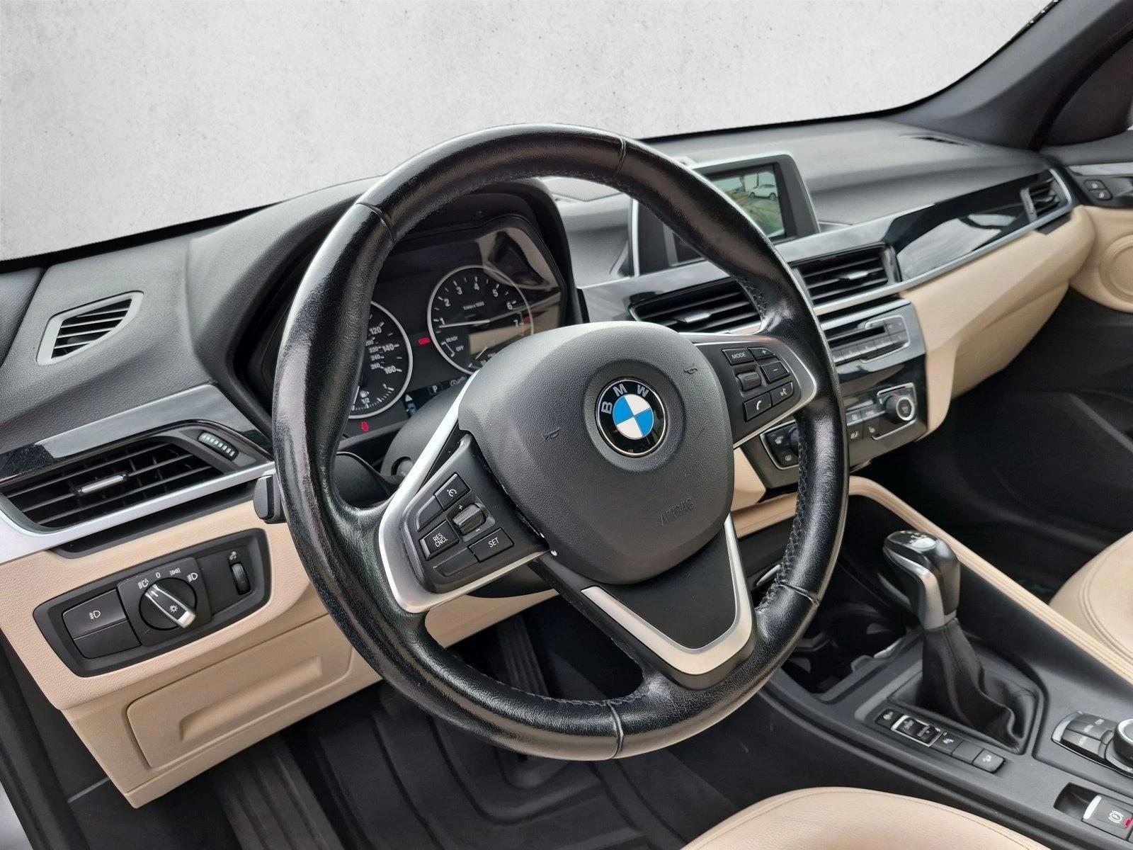 Thumbnail: 2018 BMW X1 - 3