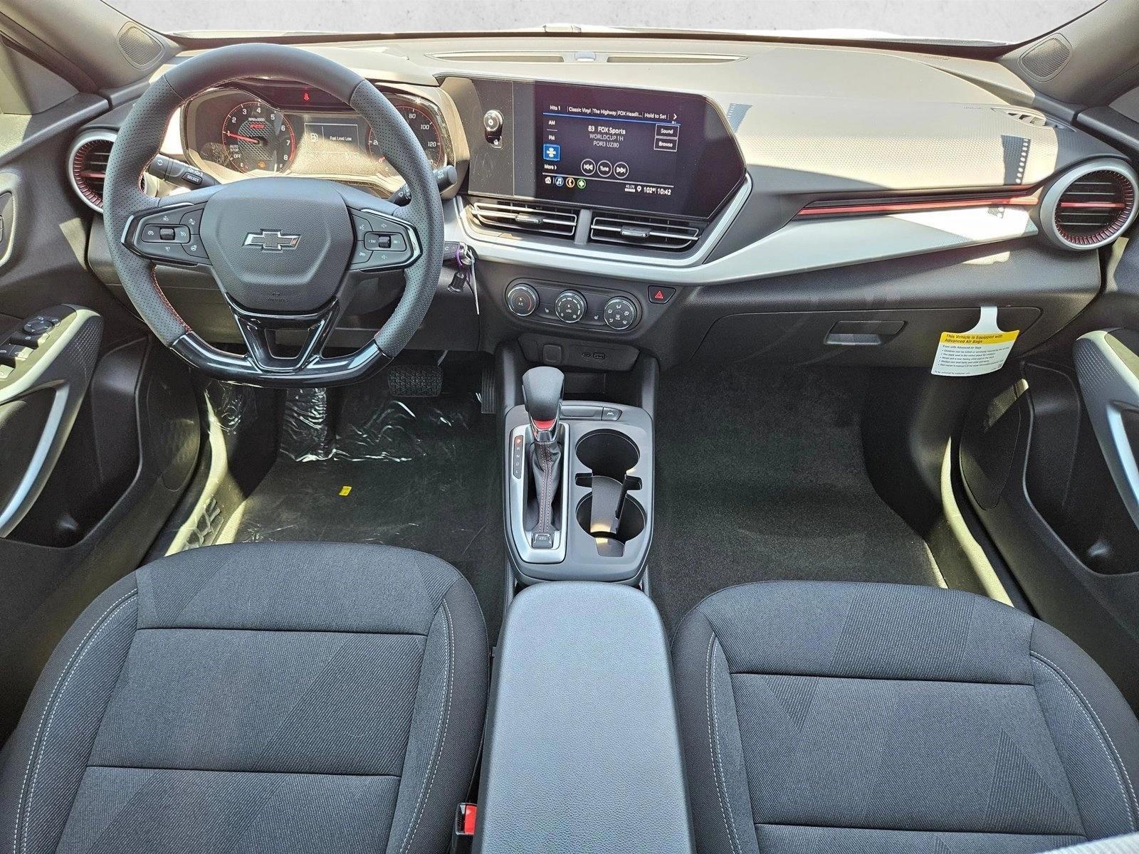 Thumbnail: 2026 Chevrolet Trax - 3