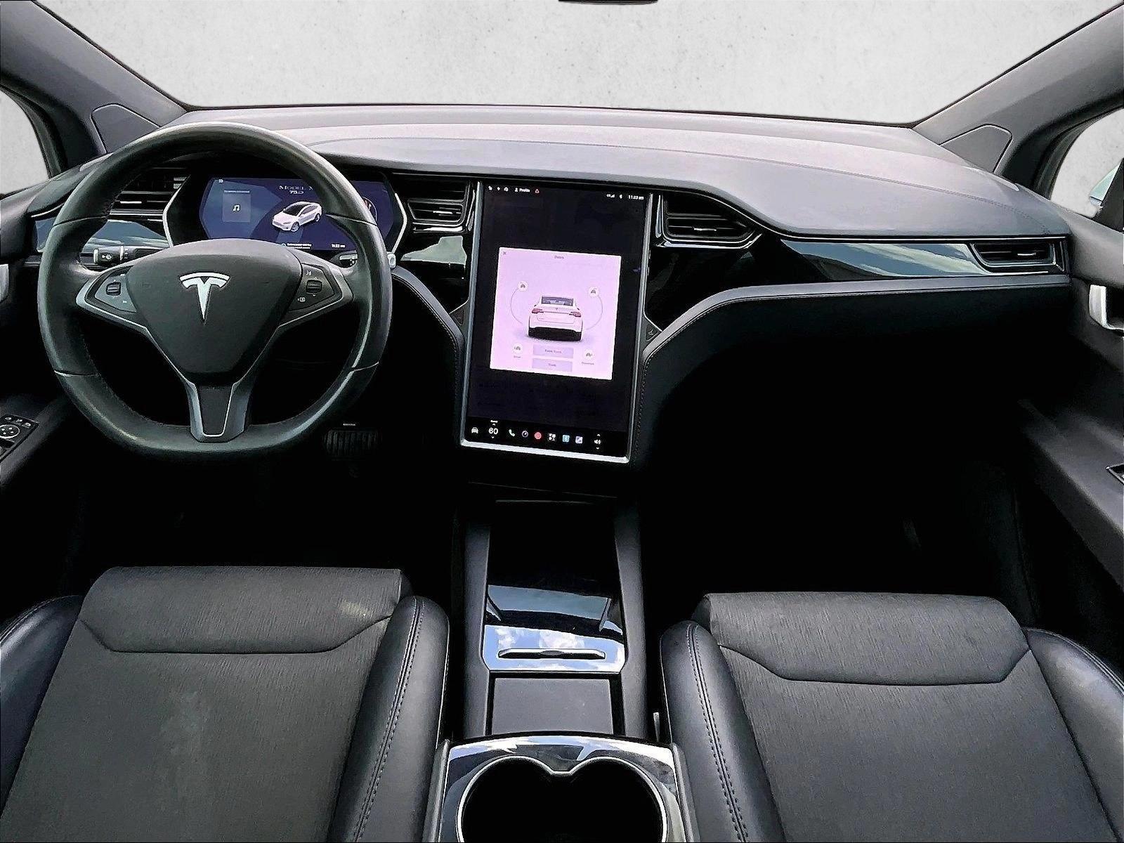 Thumbnail: 2018 Tesla Model X - 4