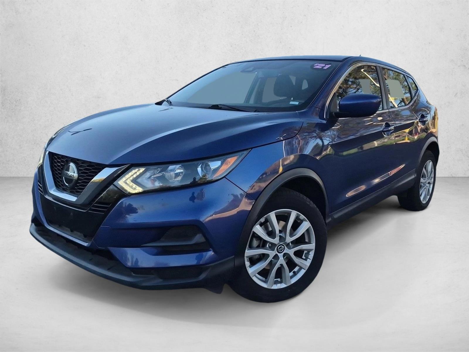 2024 Nissan Versa Sedan SV