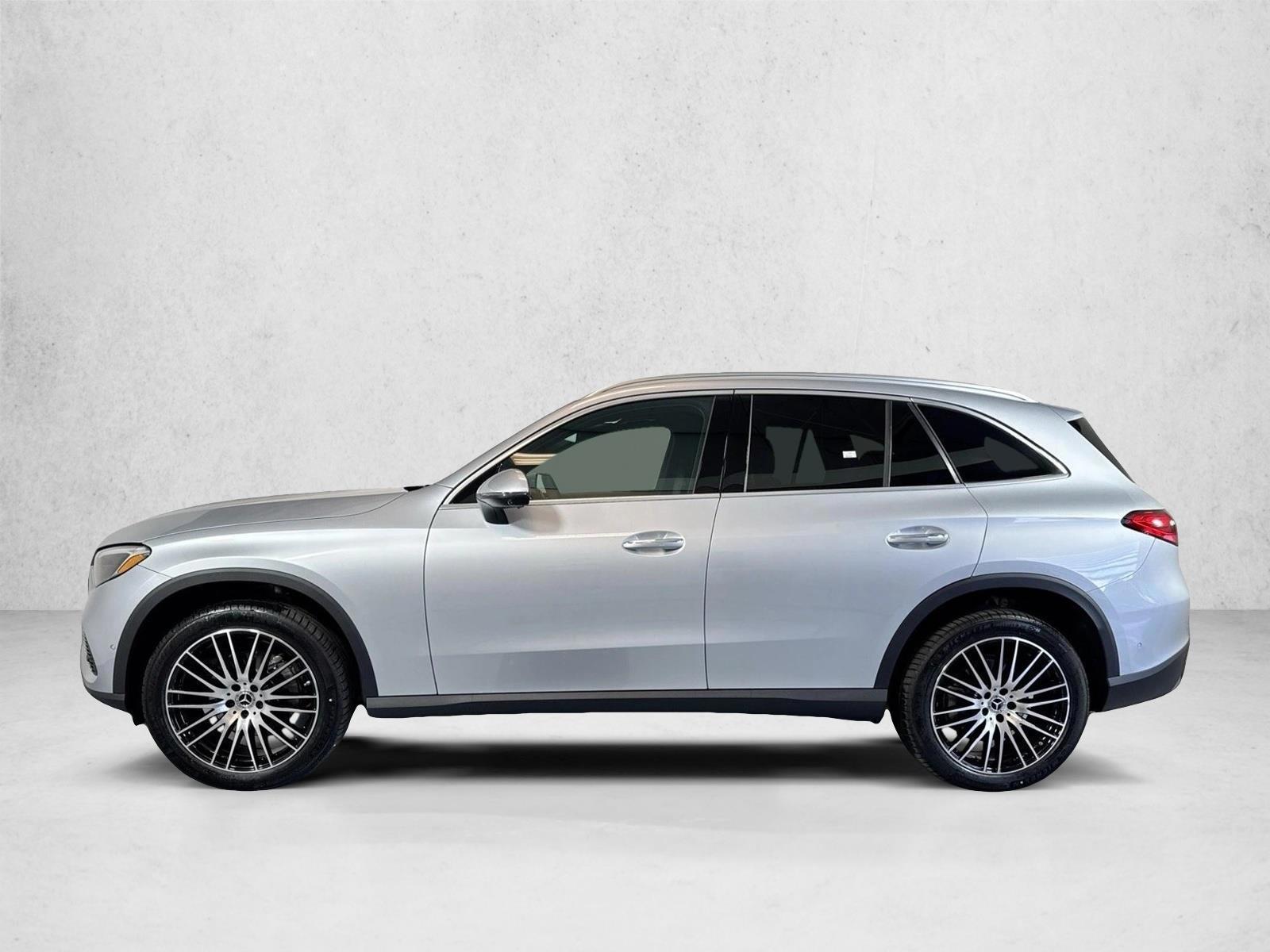 Thumbnail: 2026 Mercedes-Benz GLC - 2