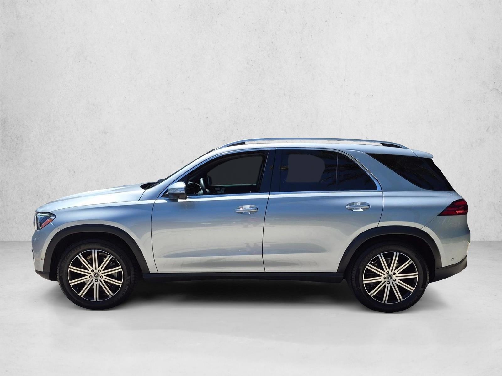Thumbnail: 2026 Mercedes-Benz GLE - 2