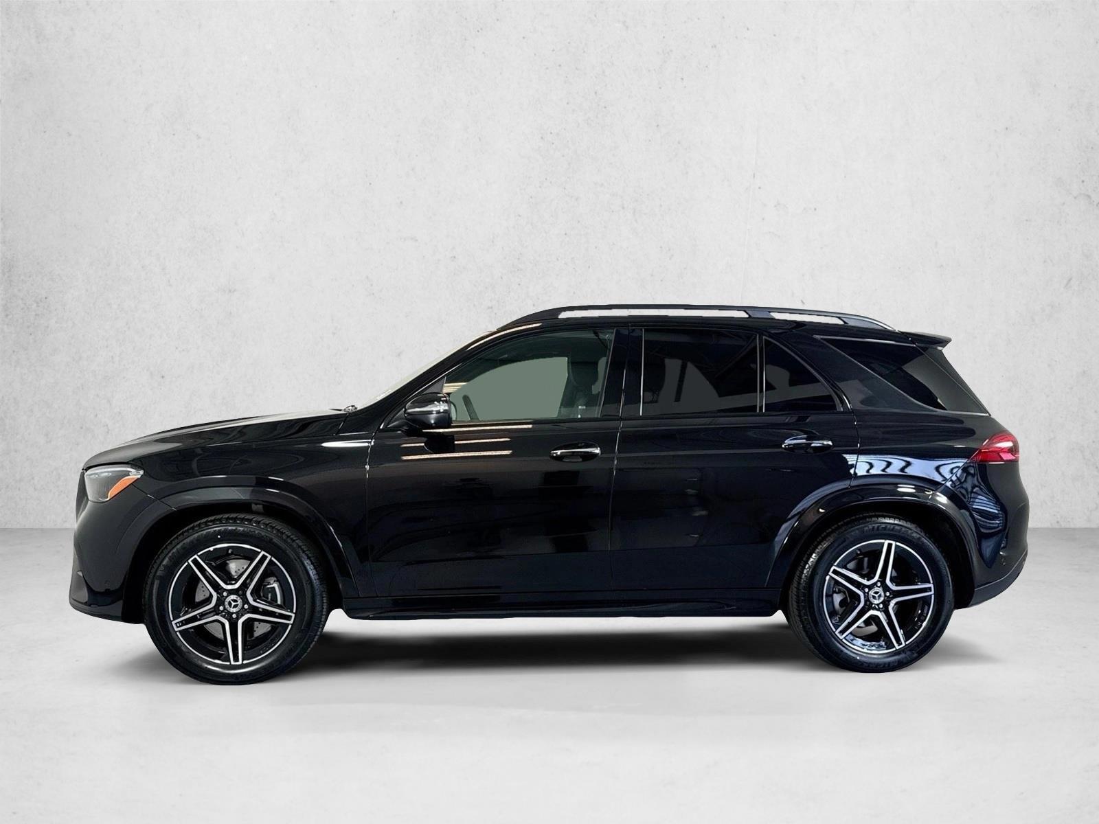 Thumbnail: 2026 Mercedes-Benz GLE - 2