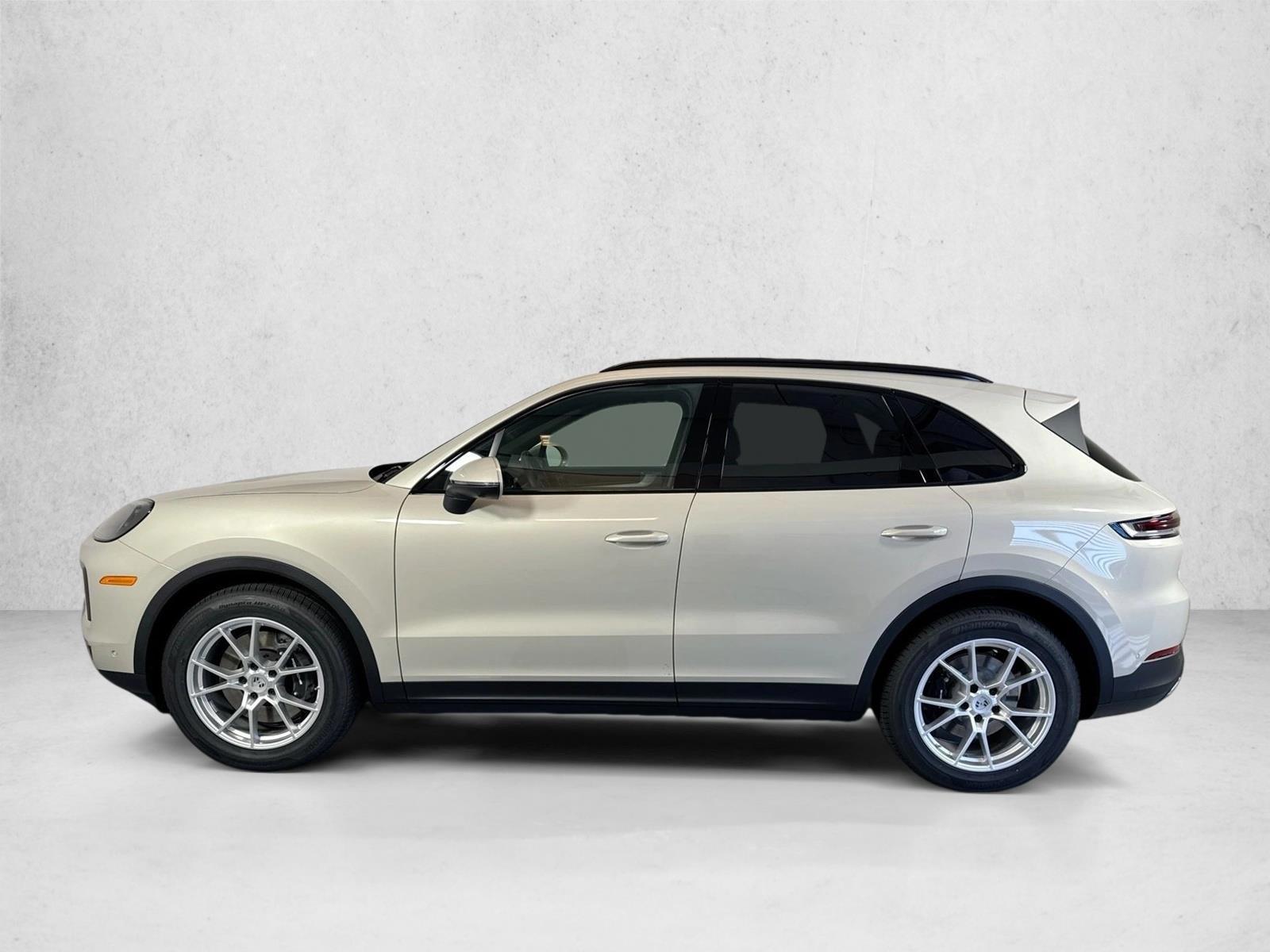 Thumbnail: 2026 Porsche Cayenne - 2