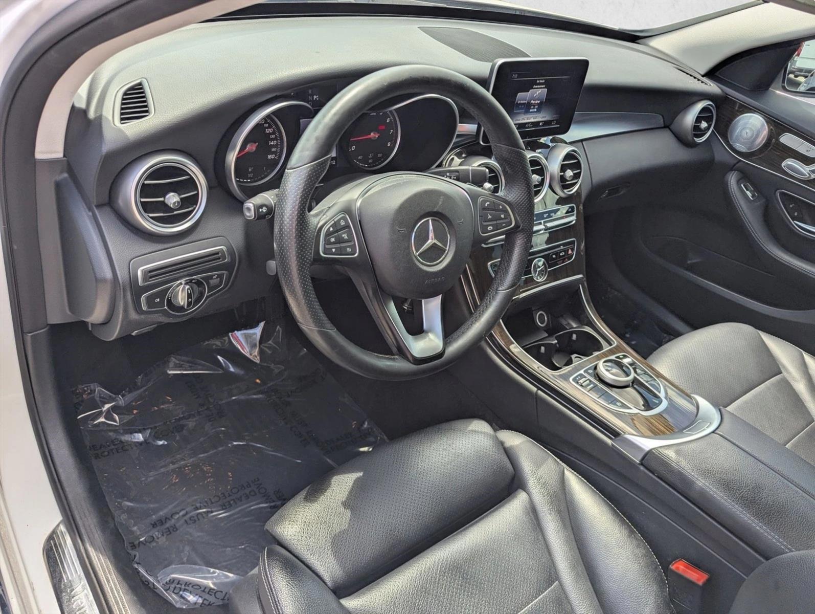 Thumbnail: 2017 Mercedes-Benz C-Class - 2