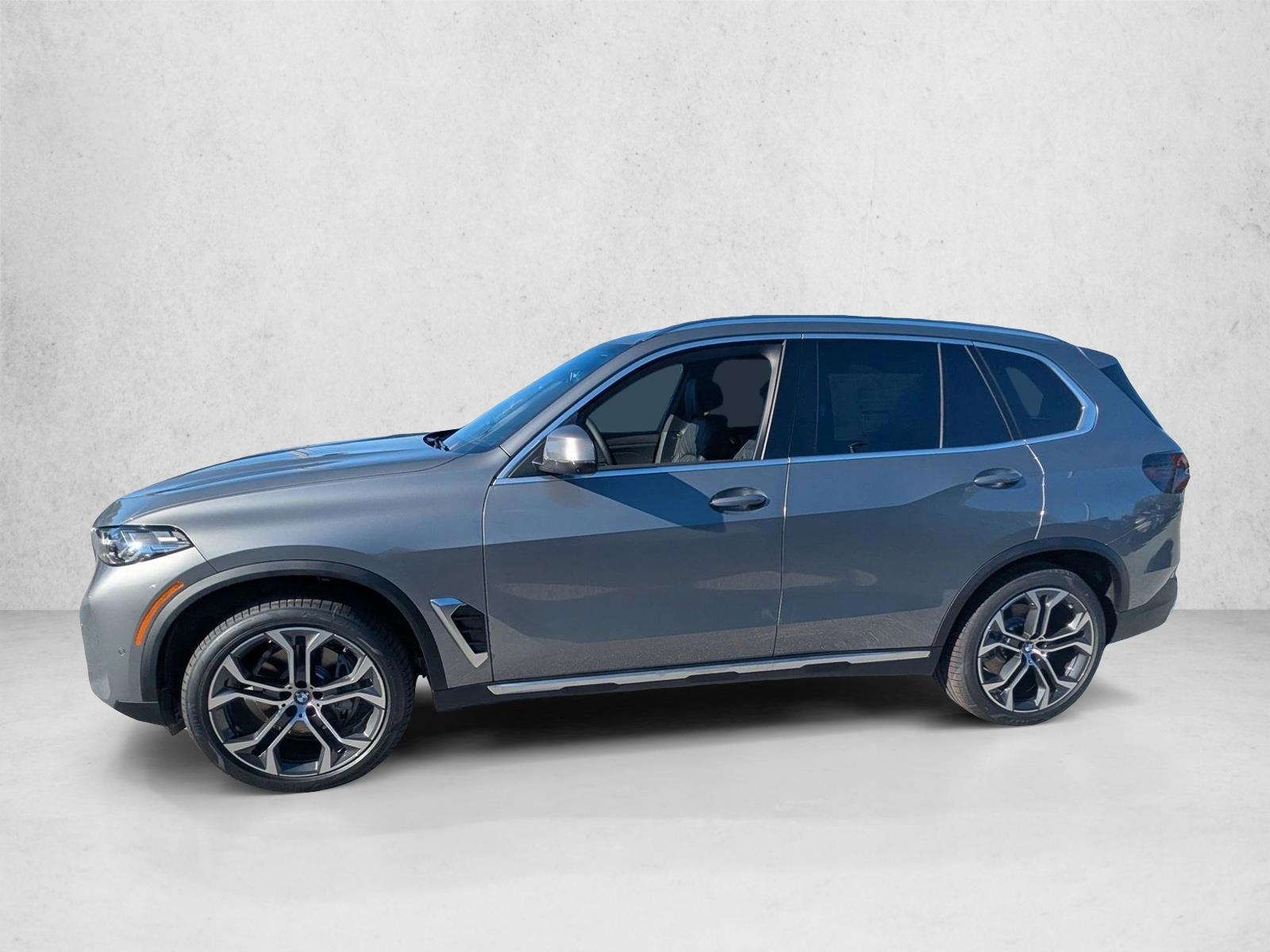 Thumbnail: 2026 BMW X5 - 2