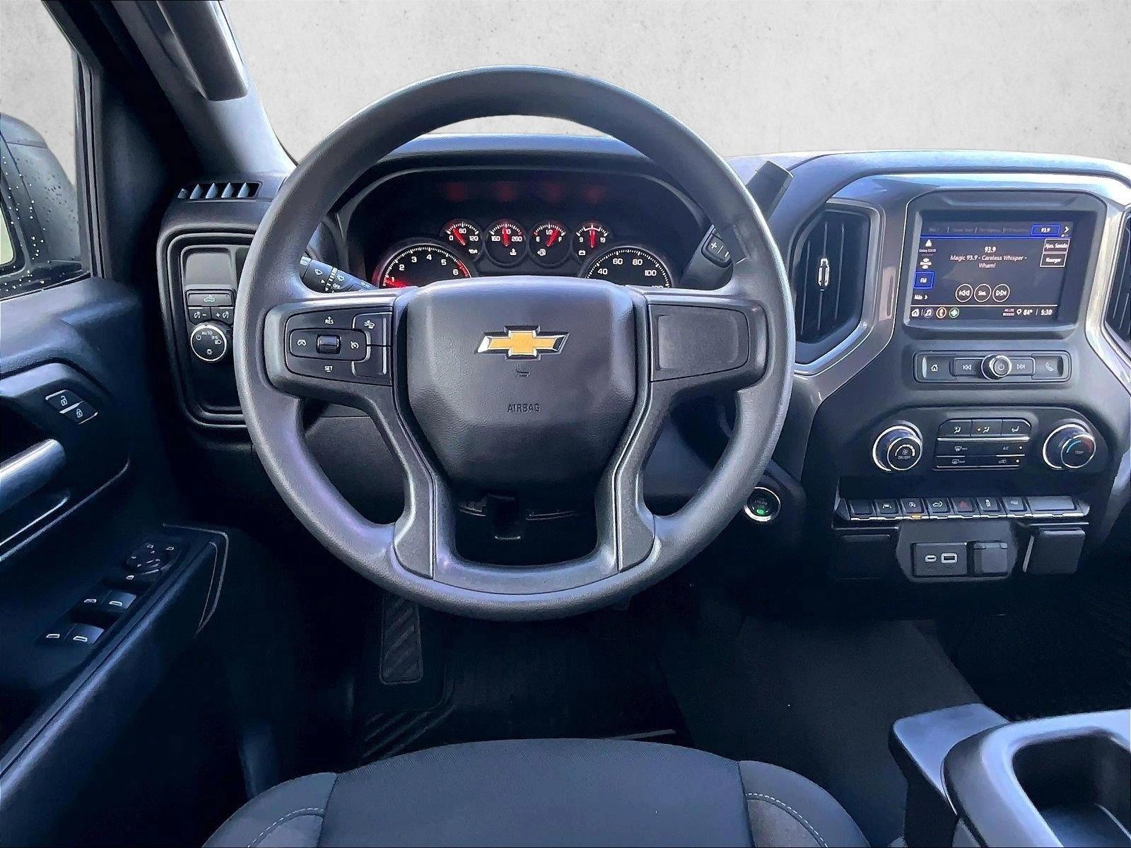 Thumbnail: 2025 Chevrolet Silverado 1500 - 3