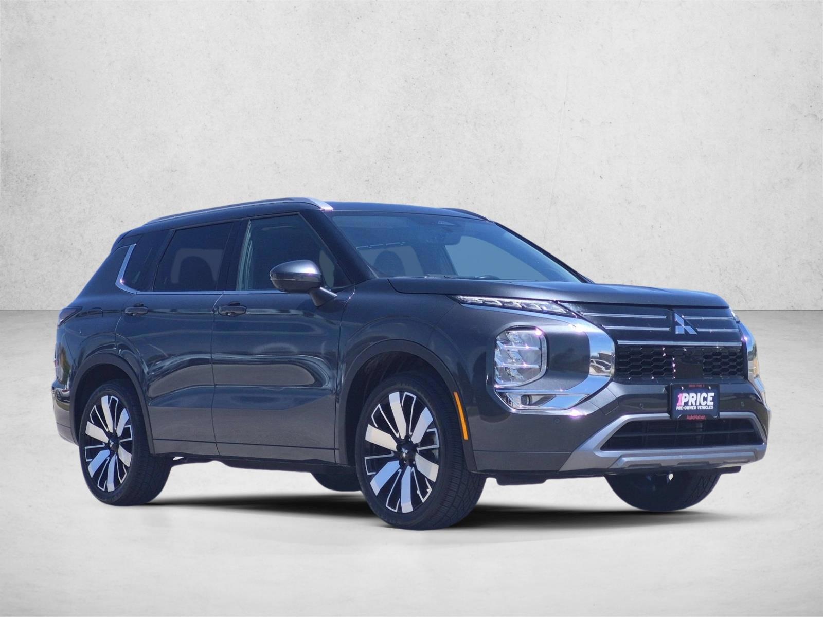 2025 Mitsubishi MitsubishiOutlander, photo 3