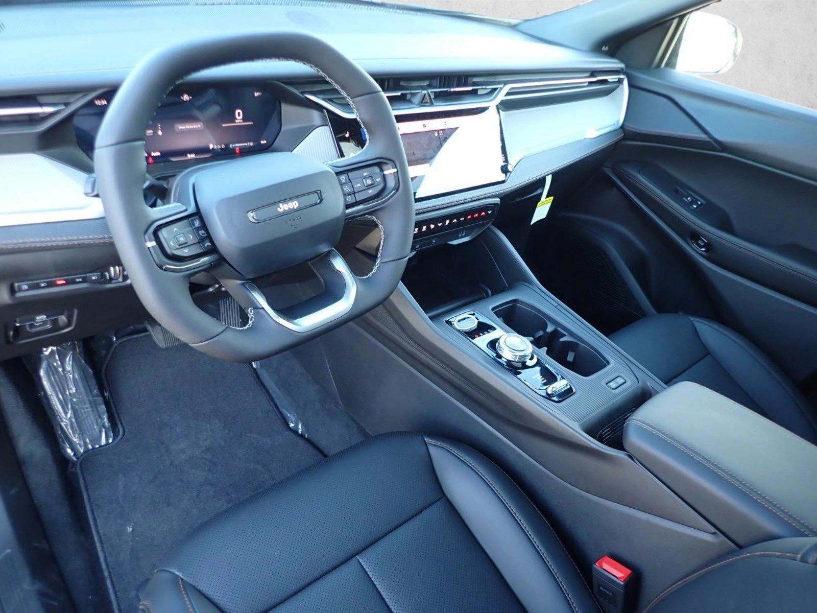 Thumbnail: 2026 Jeep Cherokee - 3
