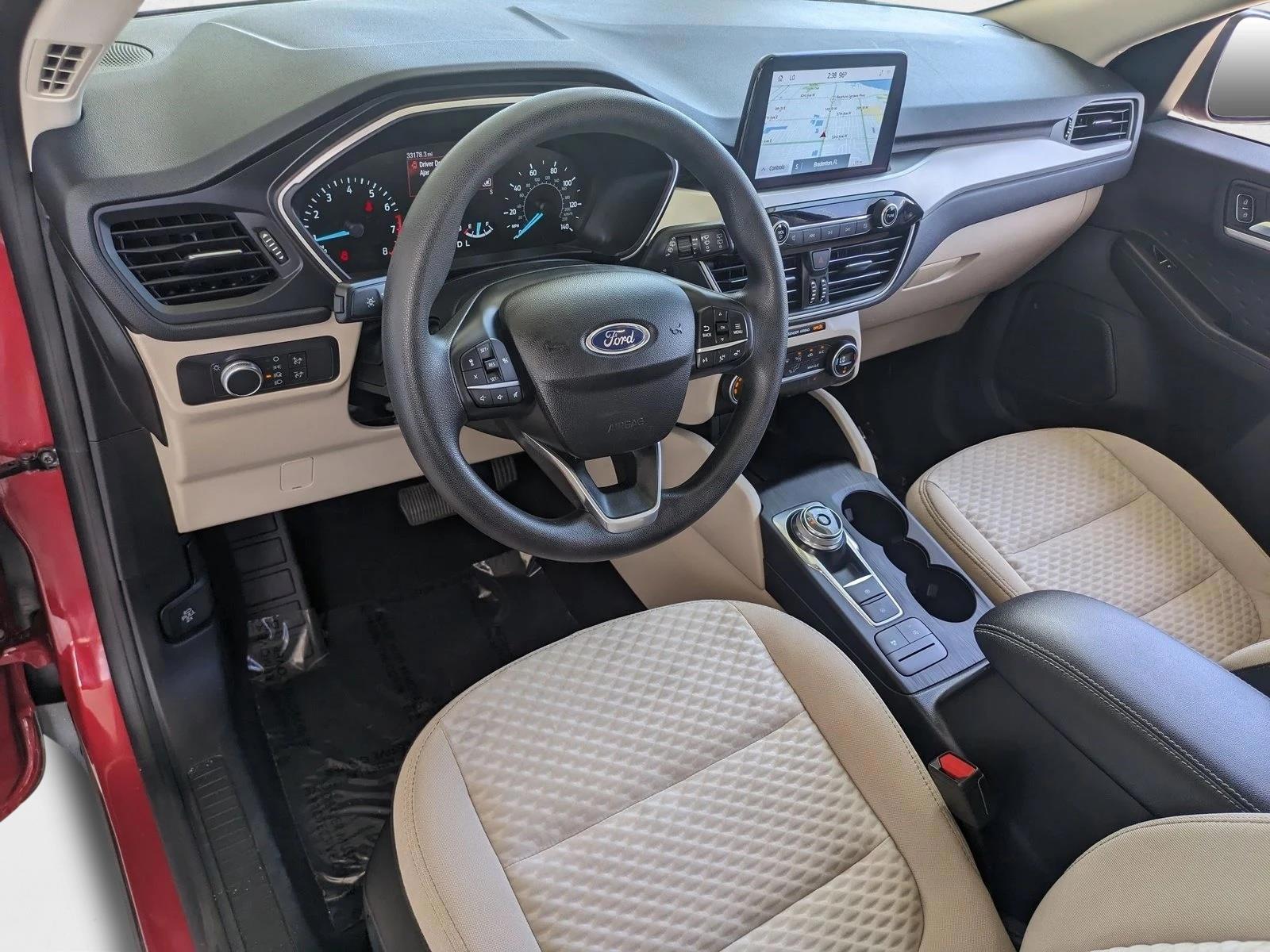 Thumbnail: 2020 Ford Escape - 3