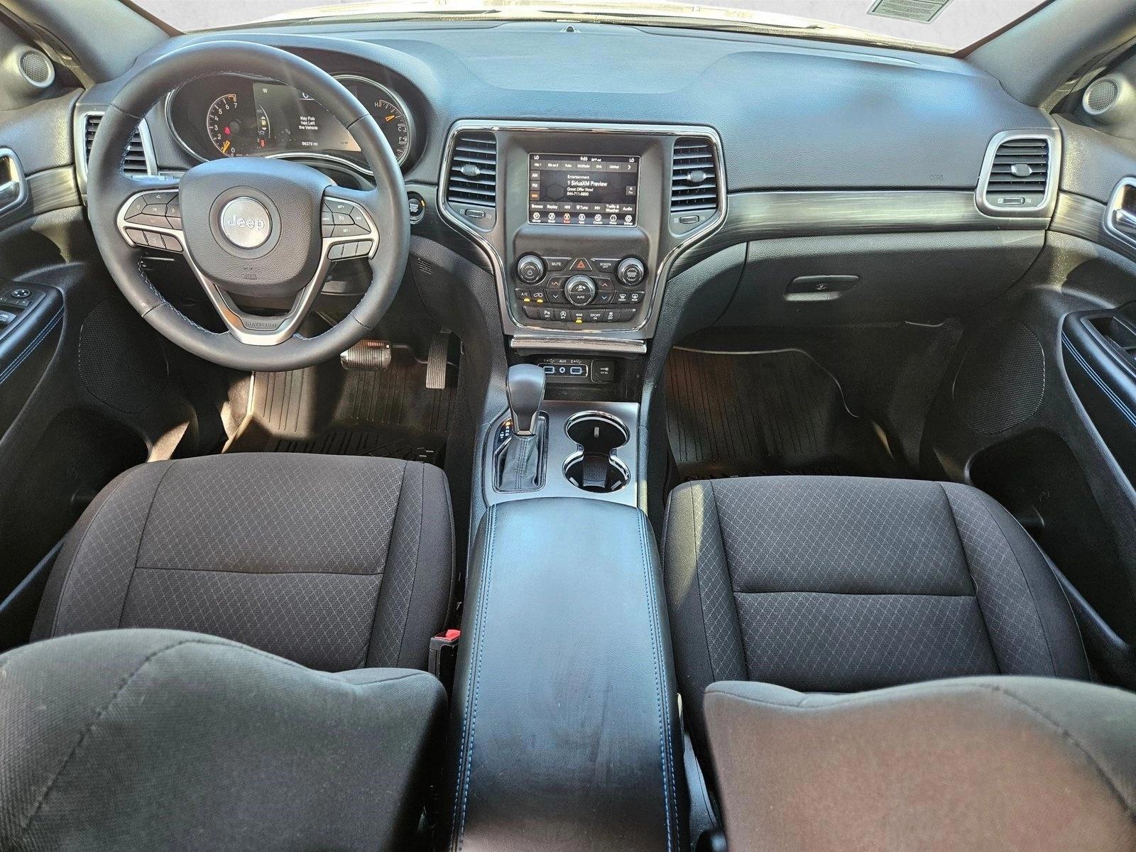 Thumbnail: 2019 Jeep Grand Cherokee - 3