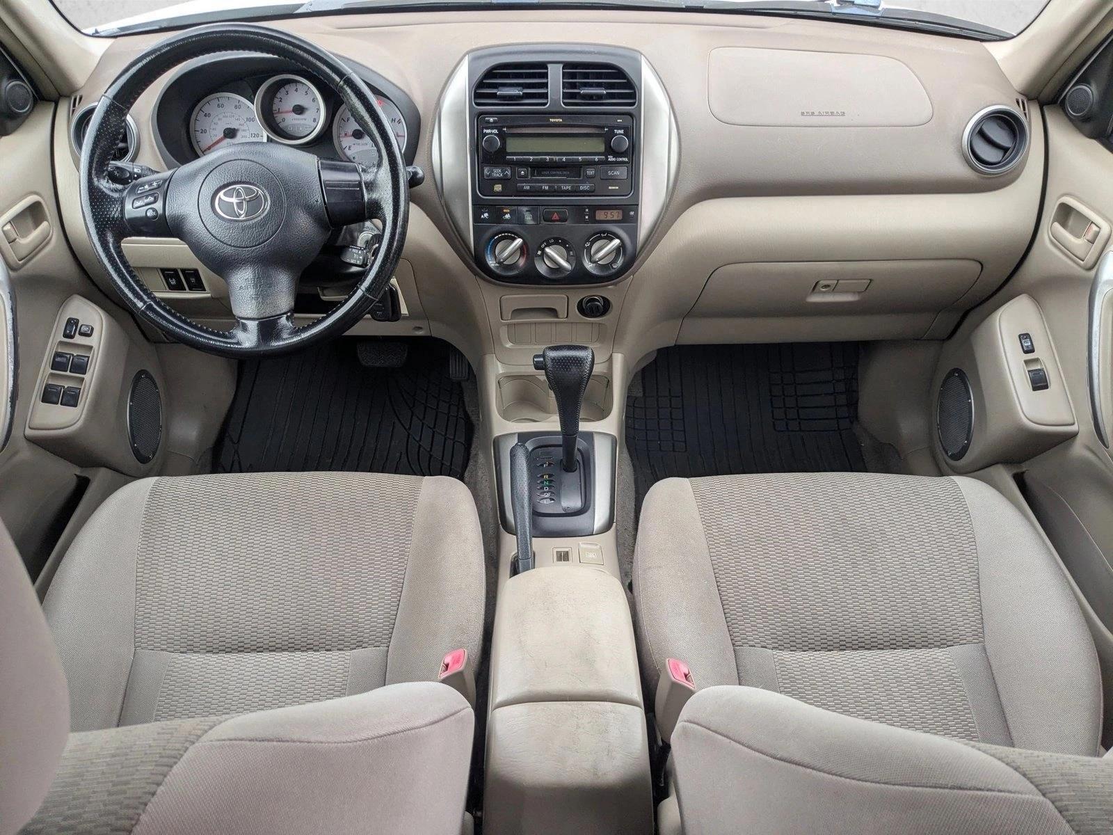 Thumbnail: 2005 Toyota RAV4 - 3
