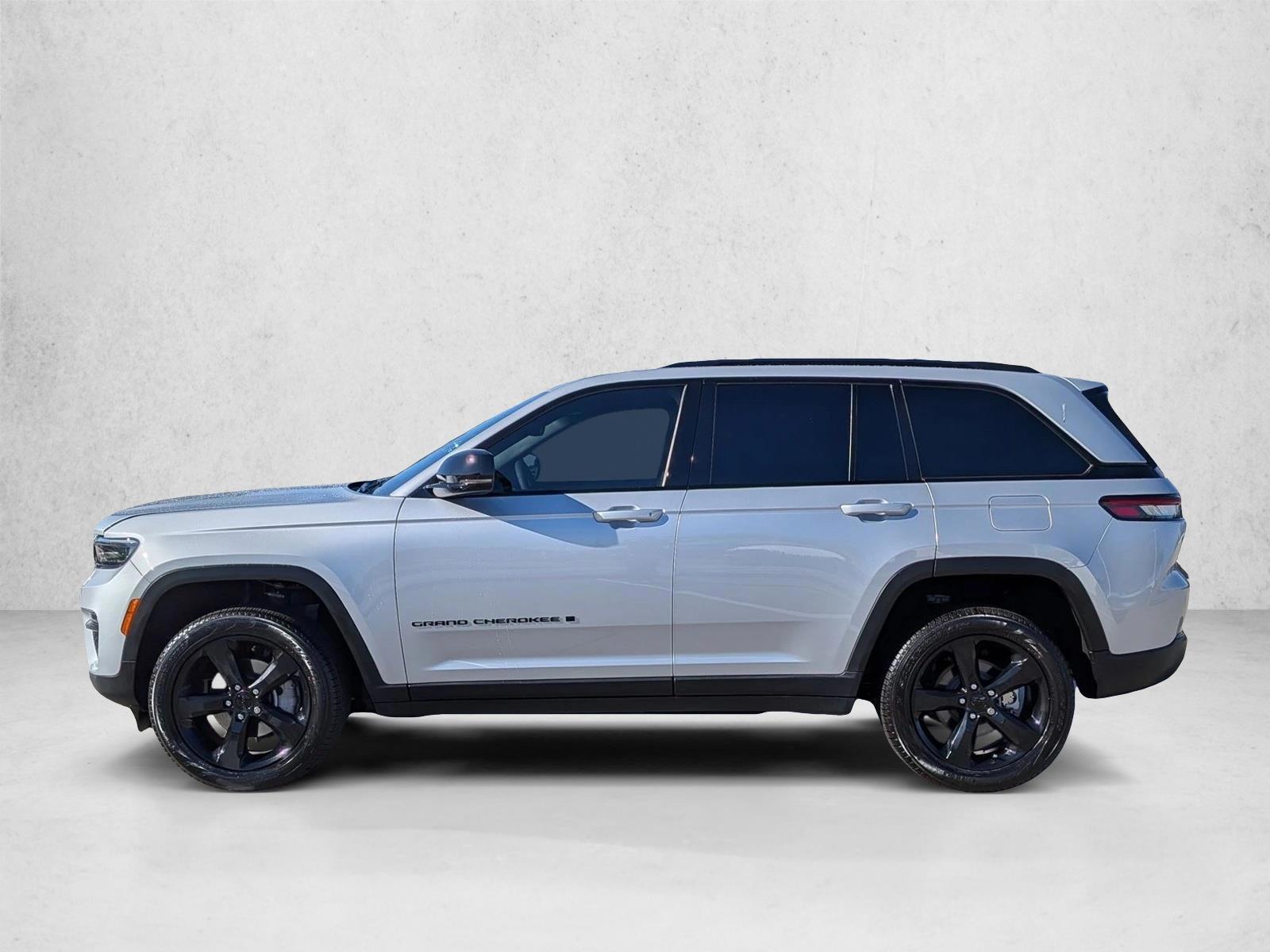 Thumbnail: 2024 Jeep Grand Cherokee - 2