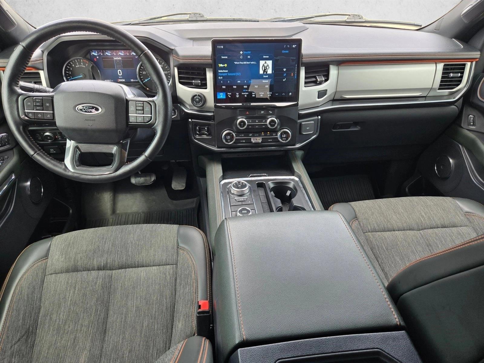 Thumbnail: 2022 Ford Expedition - 3