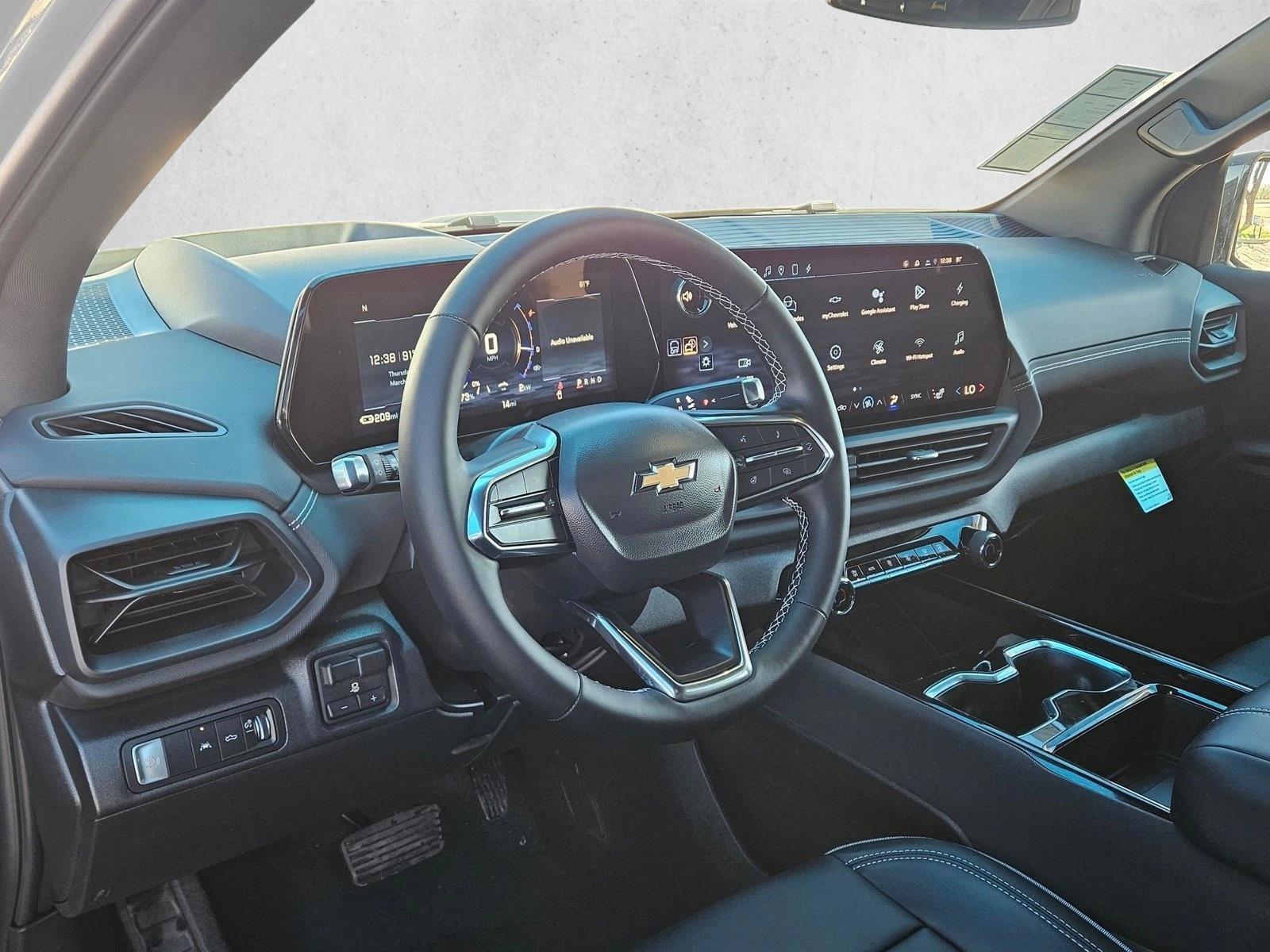 Thumbnail: 2026 Chevrolet Silverado EV - 3