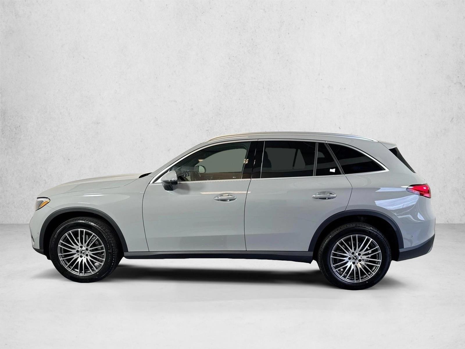 Thumbnail: 2026 Mercedes-Benz GLC - 2