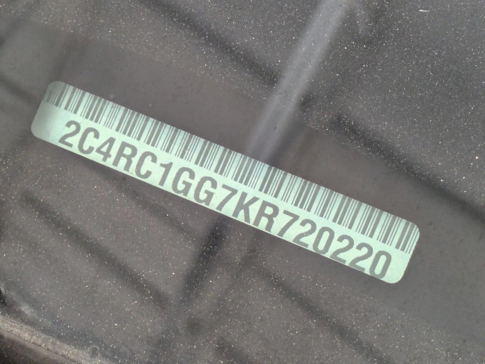 2019 Chrysler Pacifica Limited - Photo 25