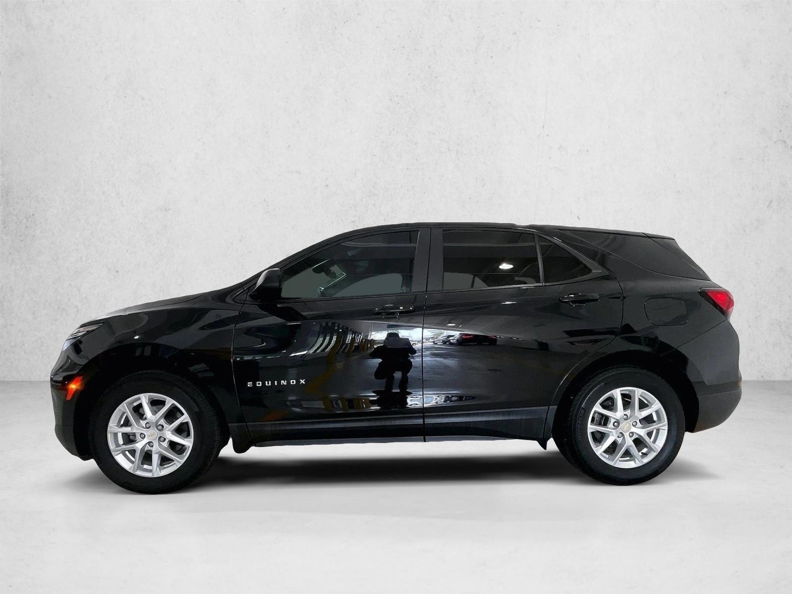 Thumbnail: 2023 Chevrolet Equinox - 2