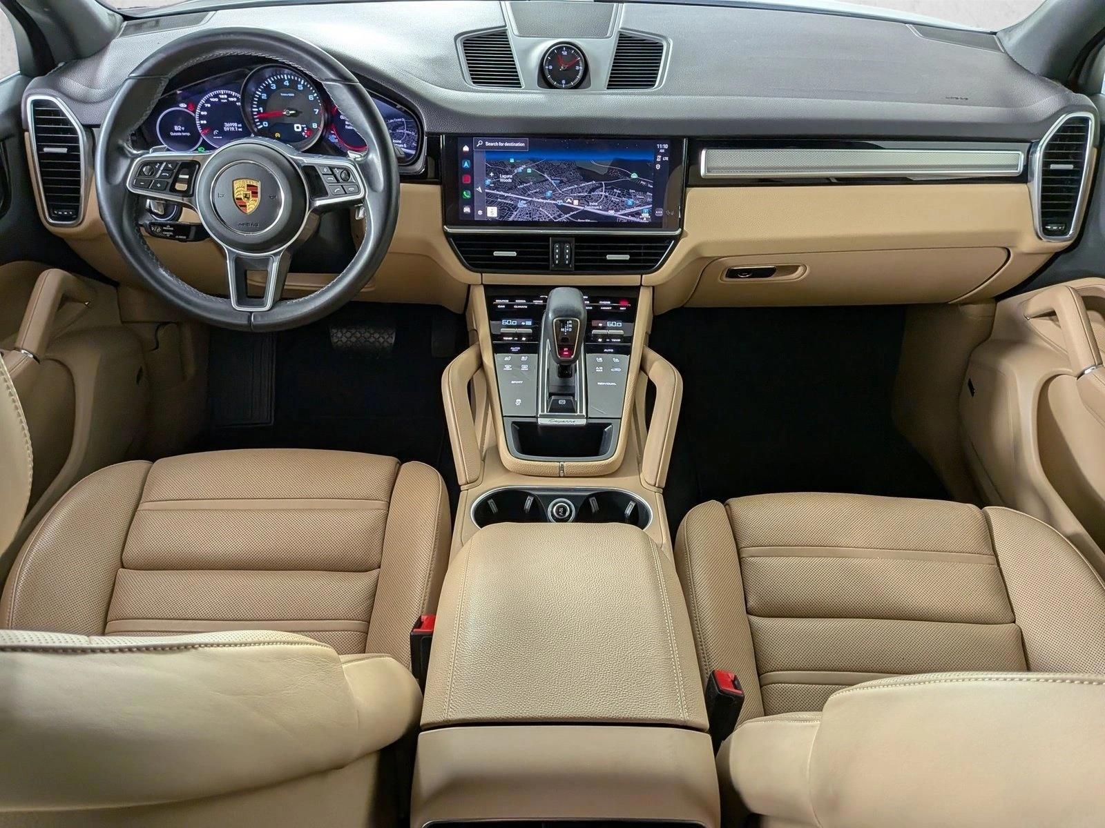 Thumbnail: 2023 Porsche Cayenne - 3