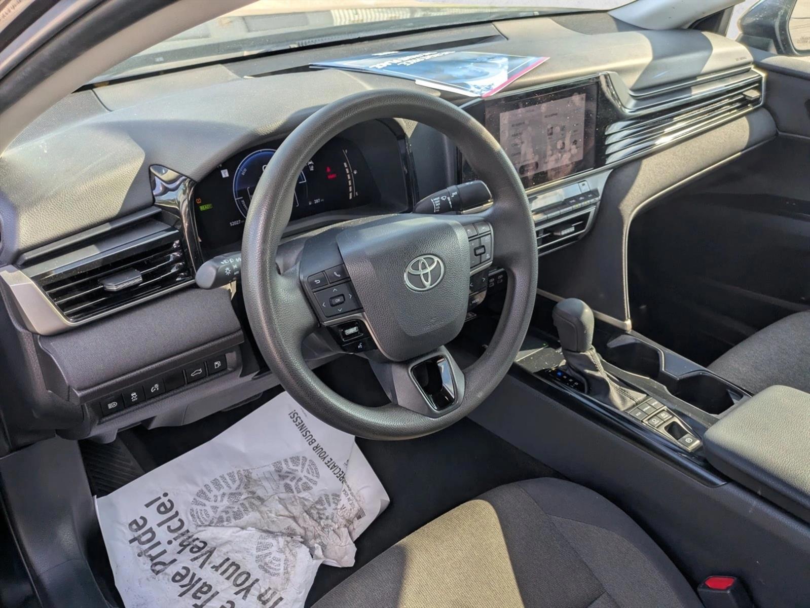 Thumbnail: 2025 Toyota Camry - 3