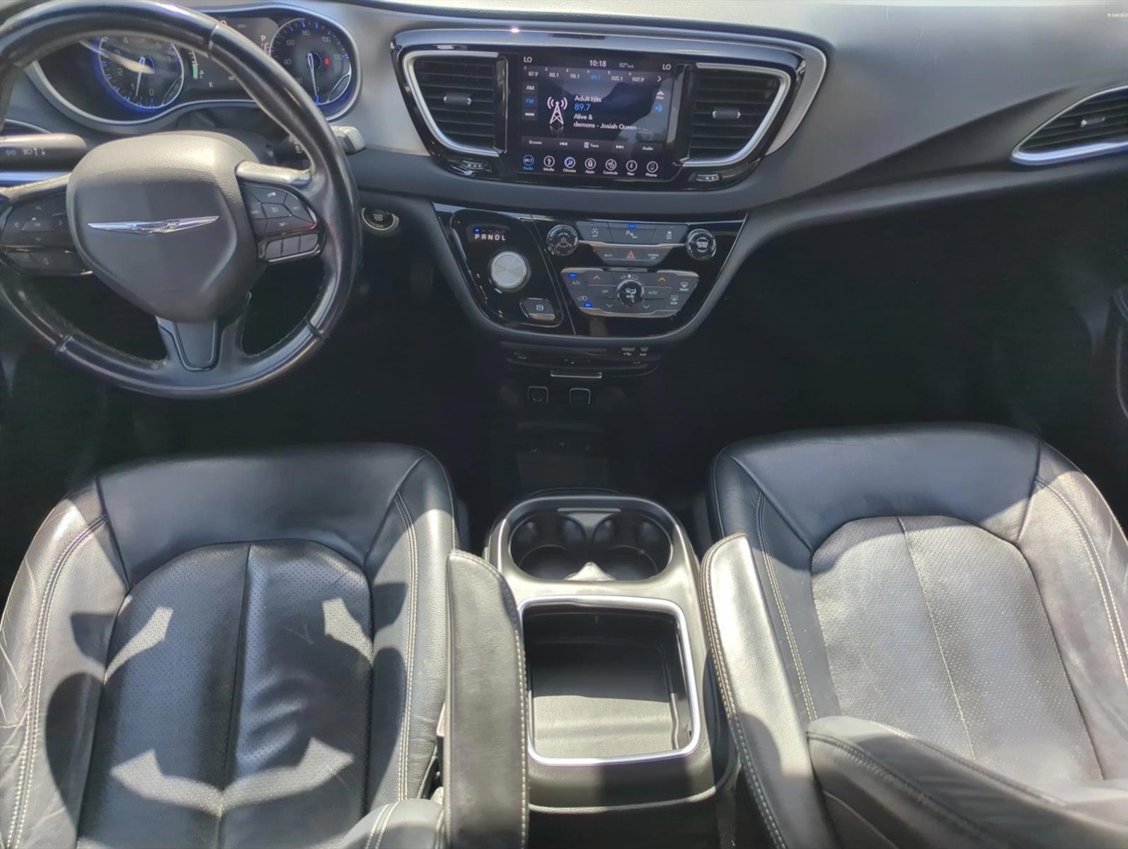 Thumbnail: 2018 Chrysler Pacifica - 2