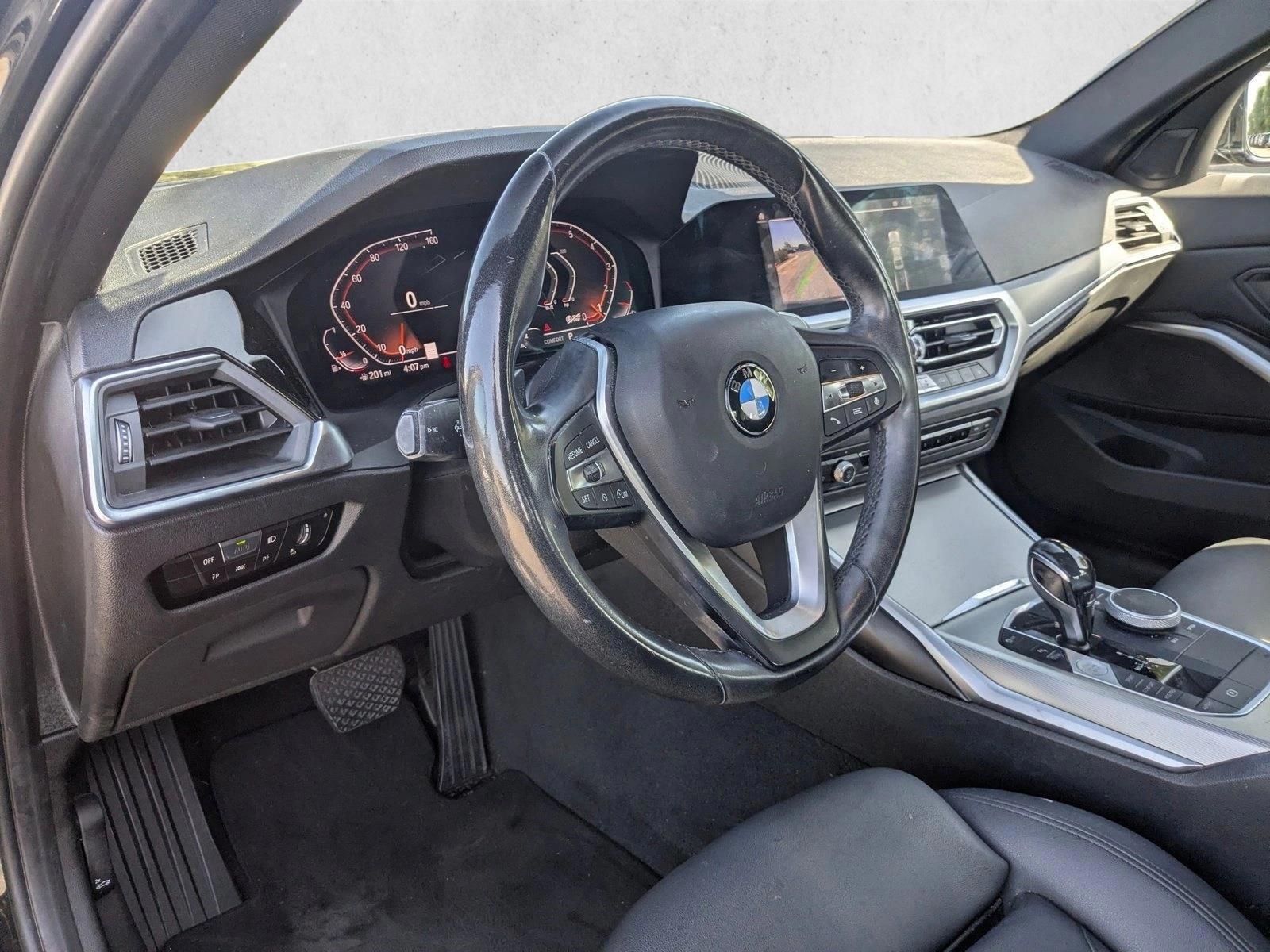 Thumbnail: 2020 BMW 3 Series - 3