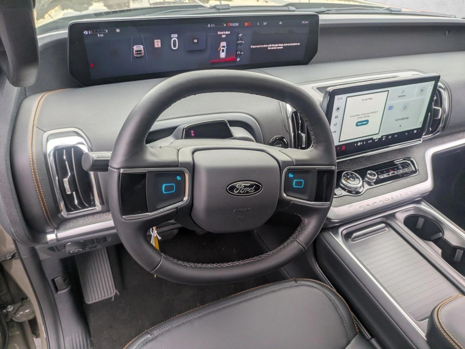 Thumbnail: 2026 Ford Expedition - 3