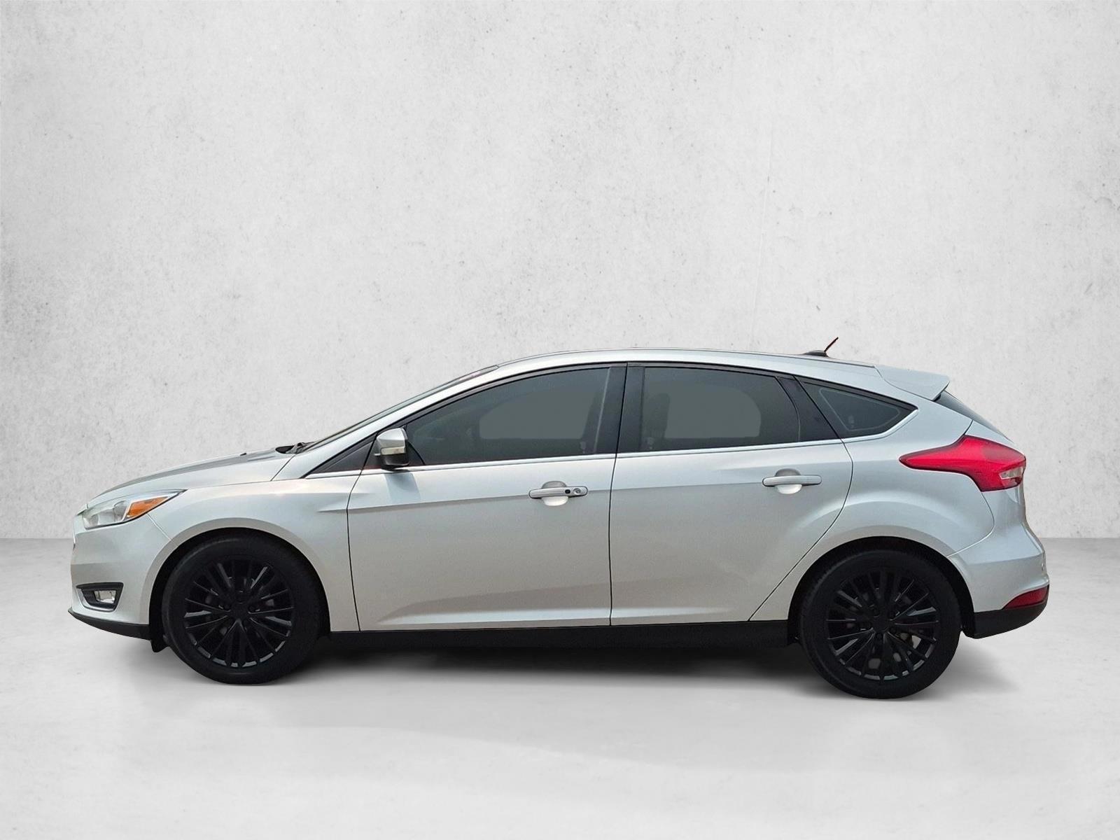 Thumbnail: 2017 Ford Focus - 2