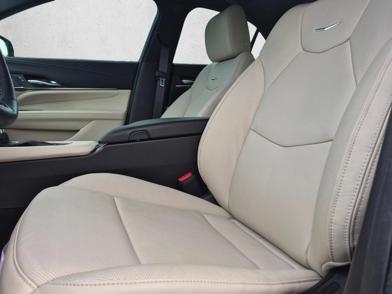 2025 Cadillac CT4