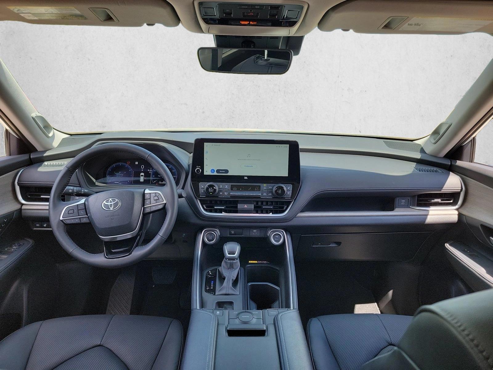 Thumbnail: 2026 Toyota Grand Highlander - 2