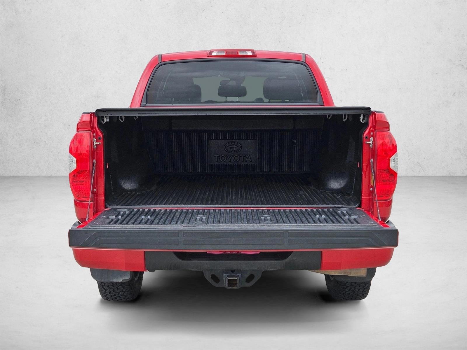 2018 Toyota Tundra SR5 - Photo 7