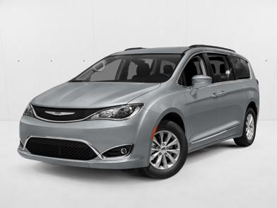 2017 Chrysler Pacifica  -
                  Des Plaines, IL