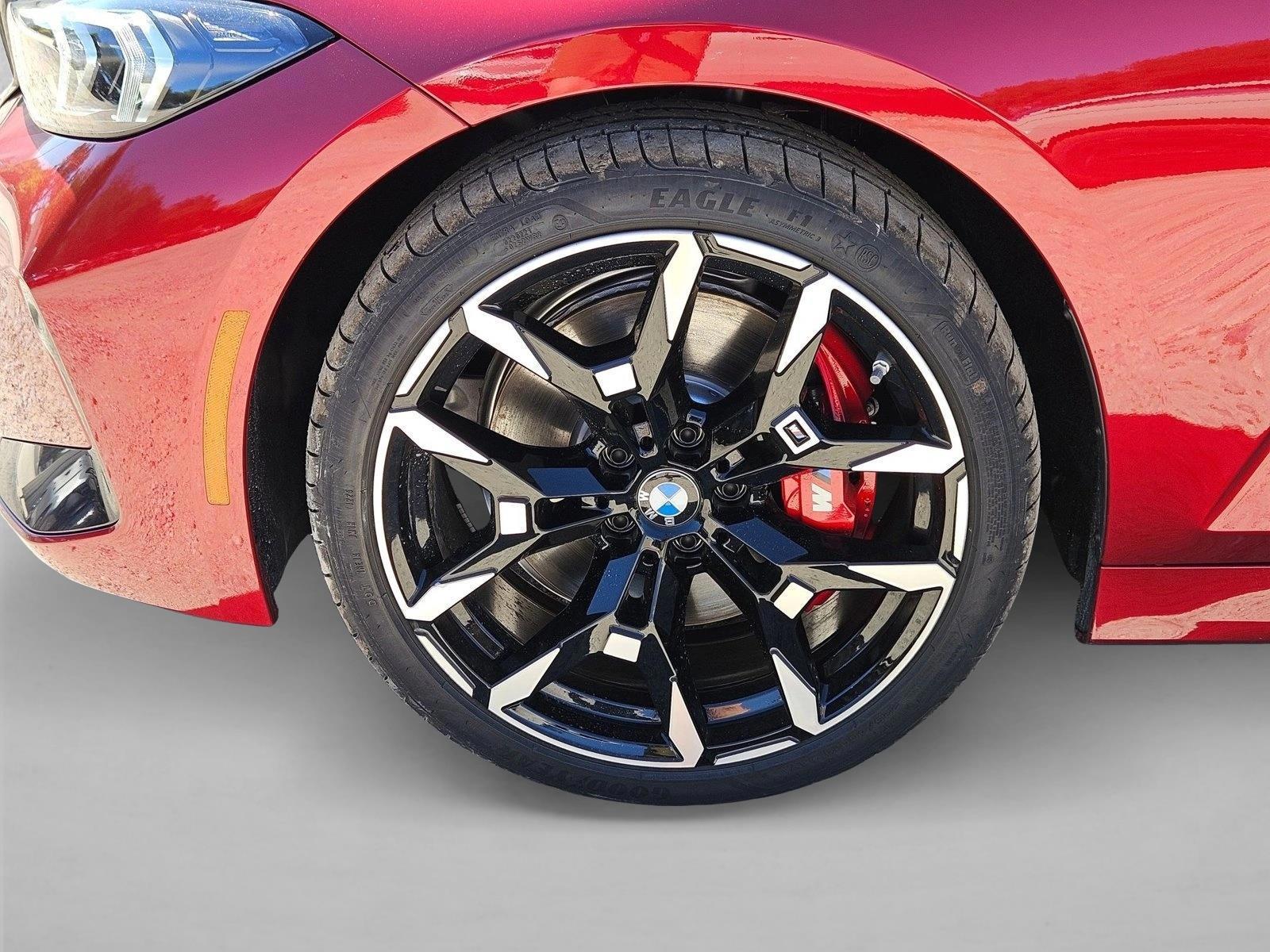 2026 BMW 3 Series 330i - Photo 10