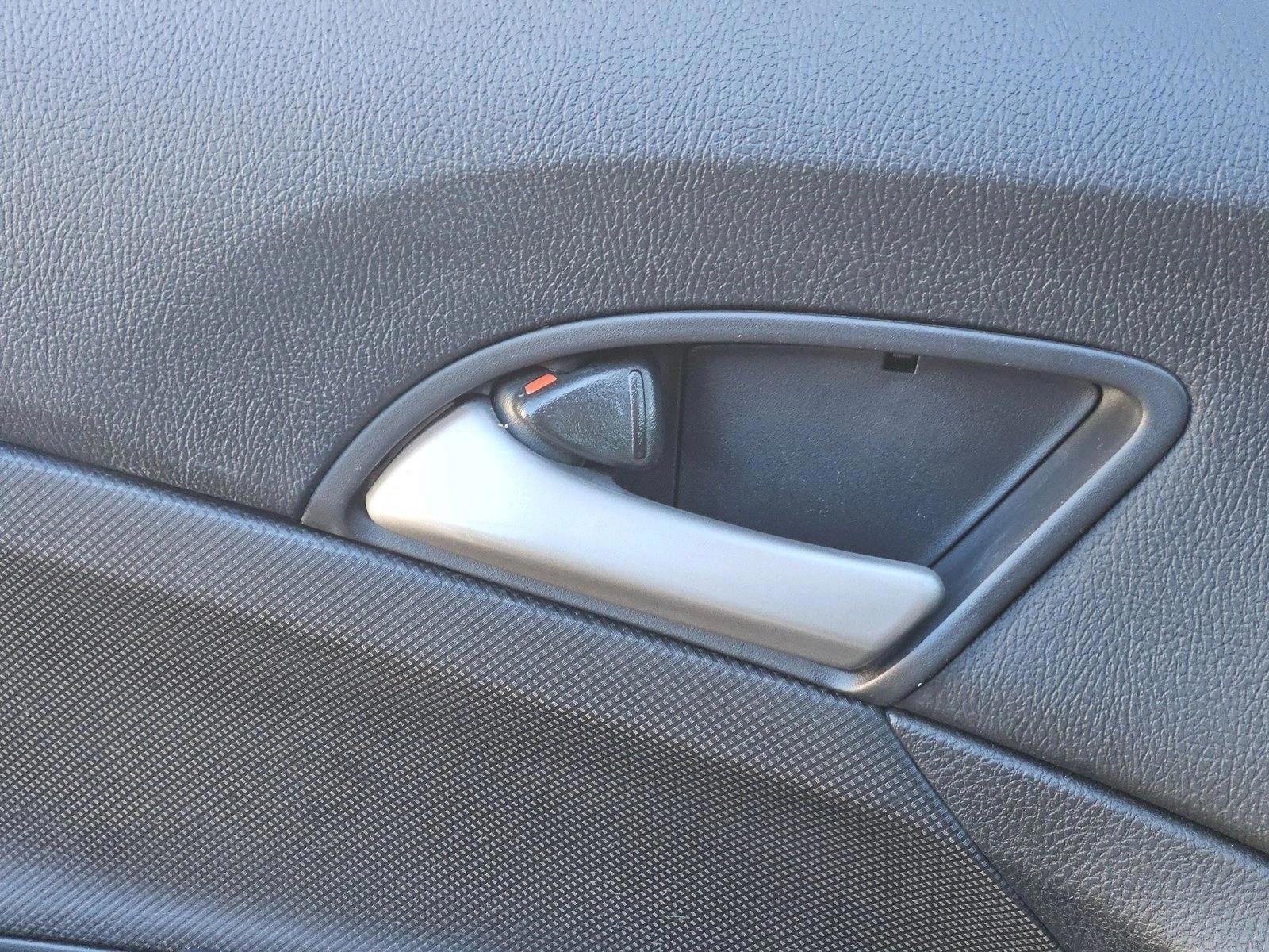 2011 Honda Accord LX-P - Photo 7