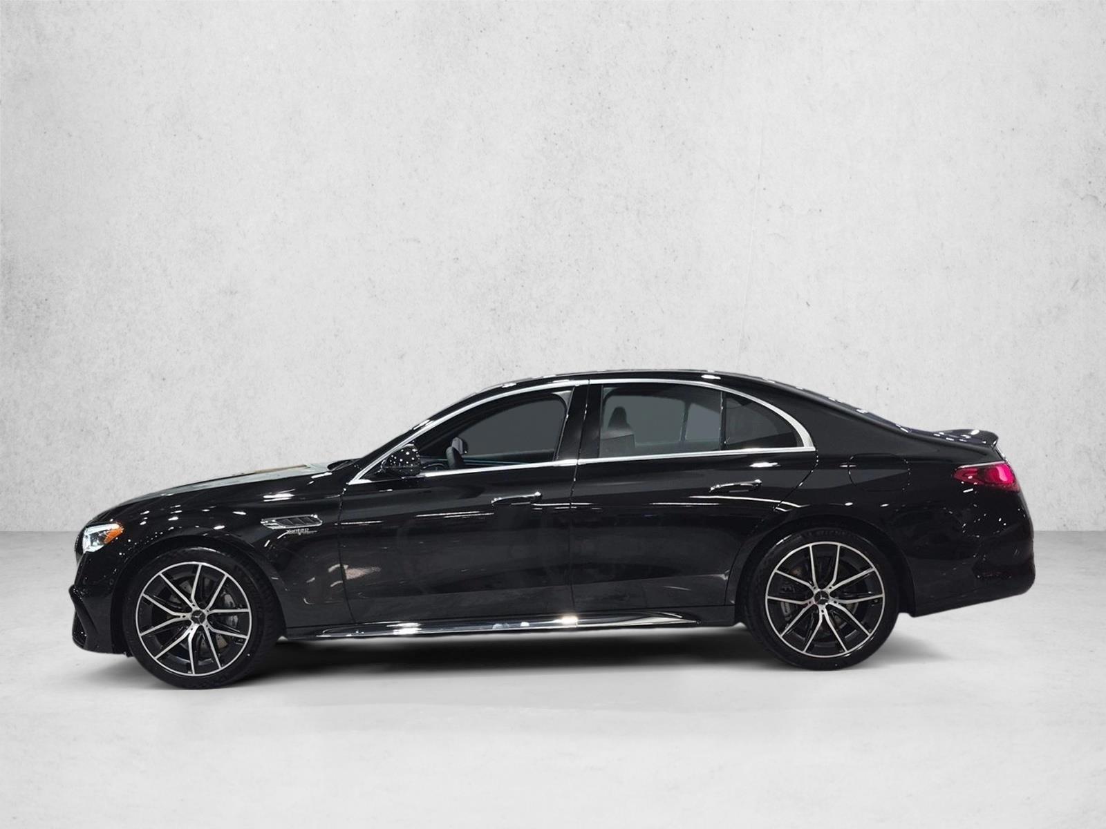 Thumbnail: 2027 Mercedes-Benz E-Class - 2