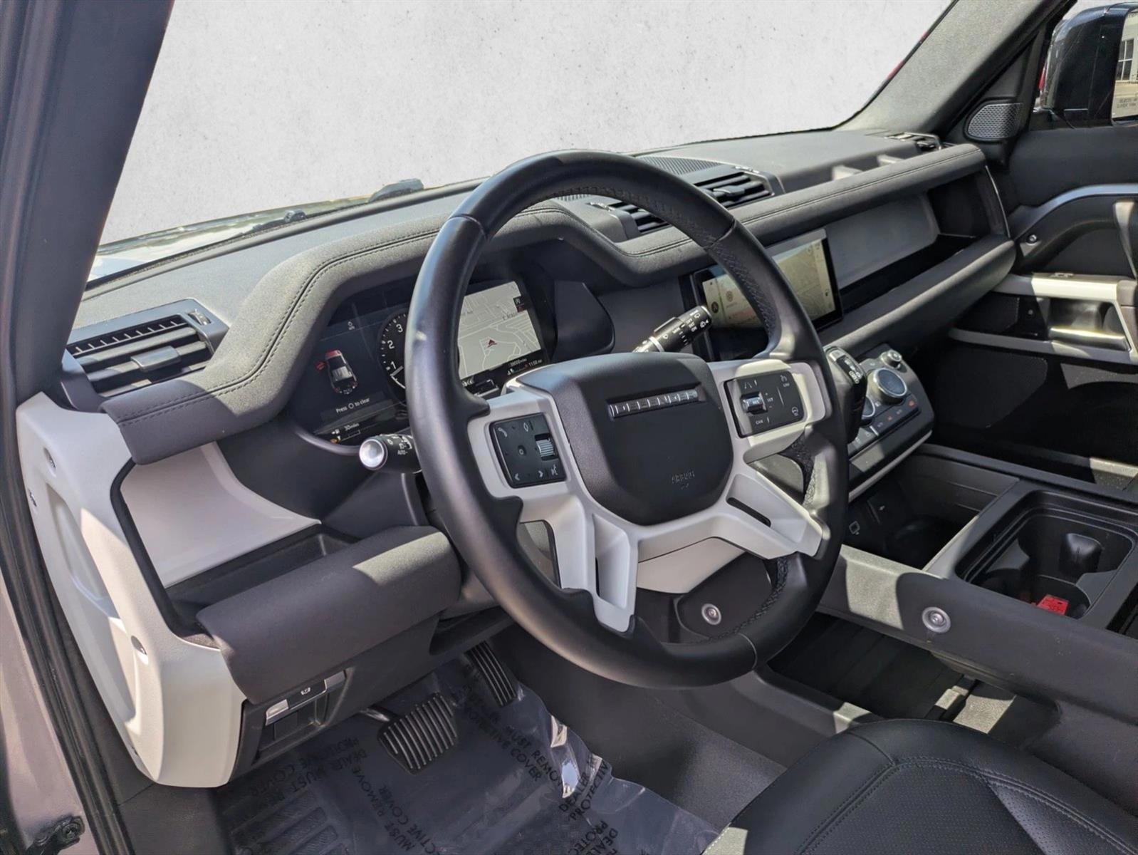 Thumbnail: 2023 Land Rover Defender - 3