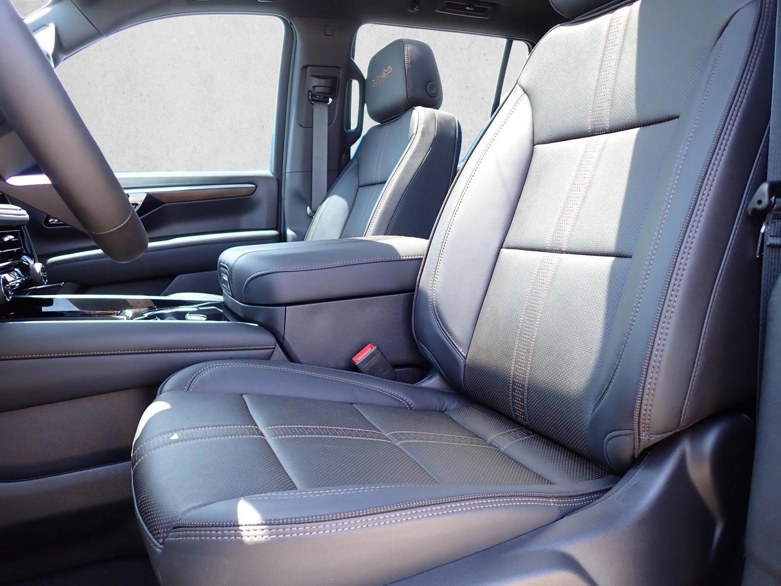 Thumbnail: 2026 Chevrolet Tahoe - 3