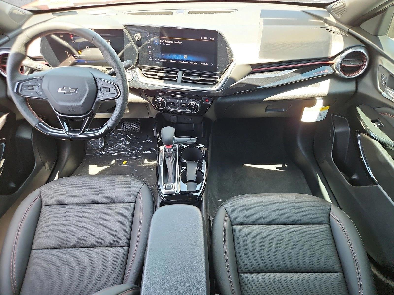 Thumbnail: 2026 Chevrolet Trax - 4