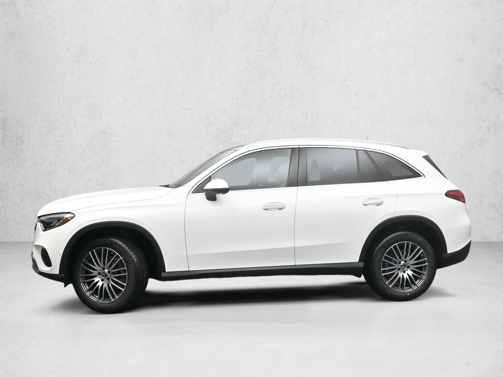 Thumbnail: 2026 Mercedes-Benz GLC - 2