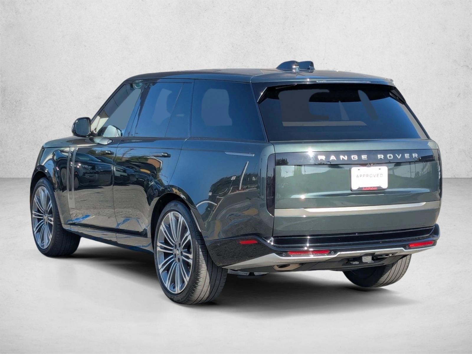 2025 Land Rover Range Rover SE - Photo 8