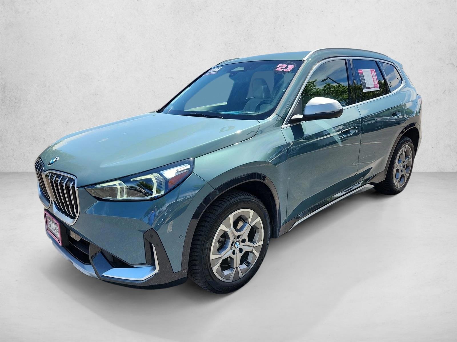 Thumbnail: 2023 BMW X1 - 1