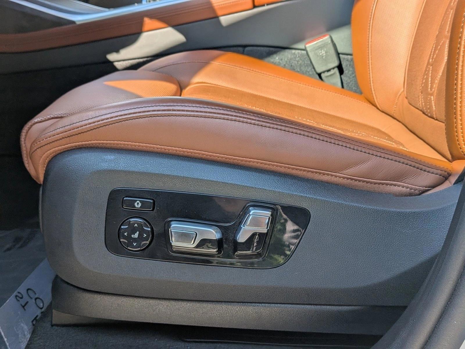 Thumbnail: 2025 BMW X7 - 5