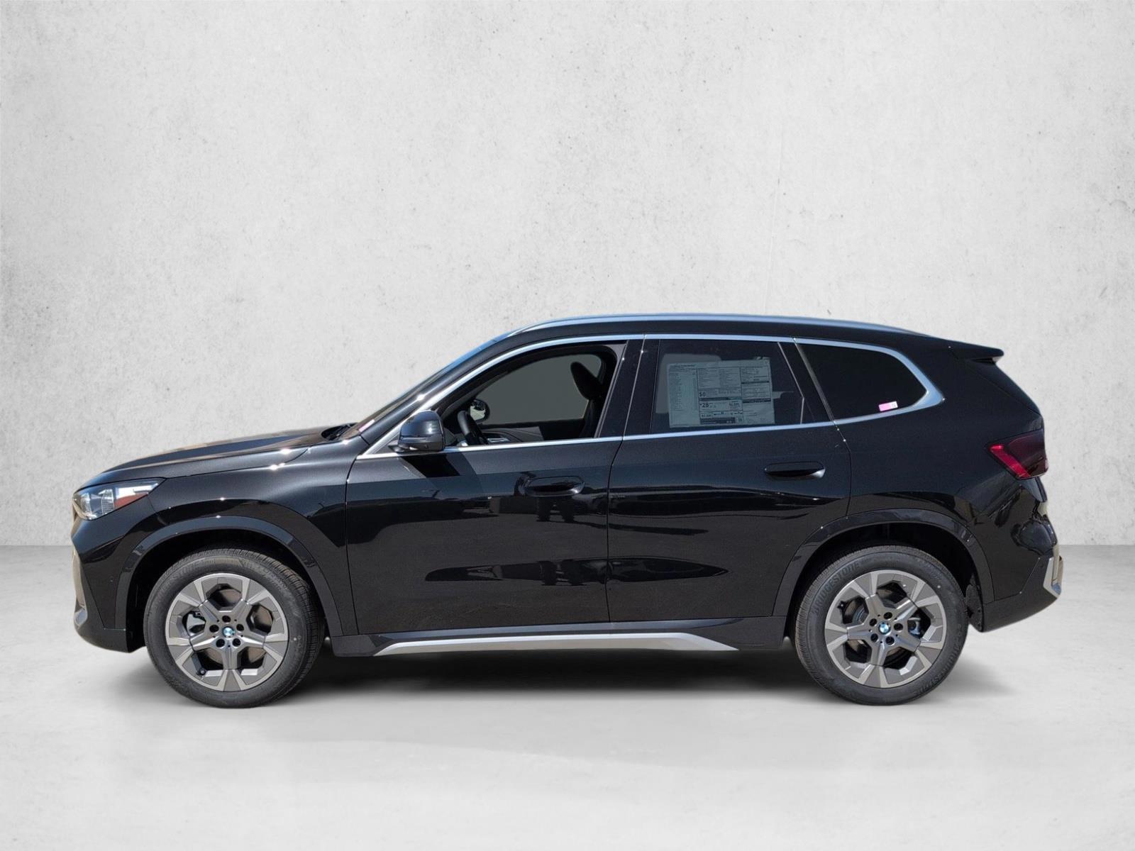 Thumbnail: 2026 BMW X1 - 2